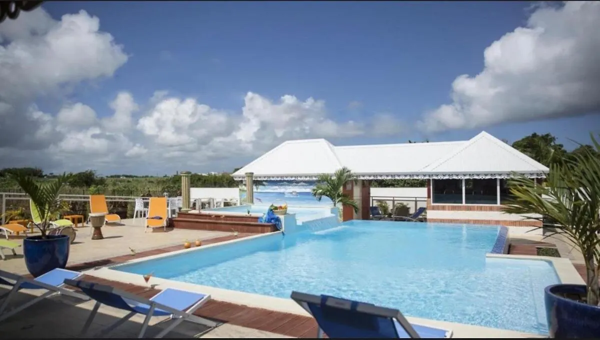 Hébergement de vacances Gite Hibiscus Piscine Partagee Saint-Francois  Guadeloupe