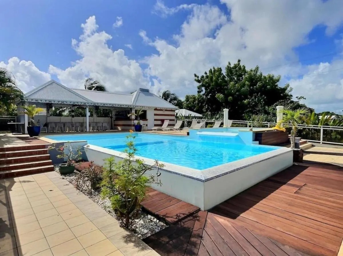 Gite Hibiscus Piscine Partagee سانت فرانسوا بيت للعطل