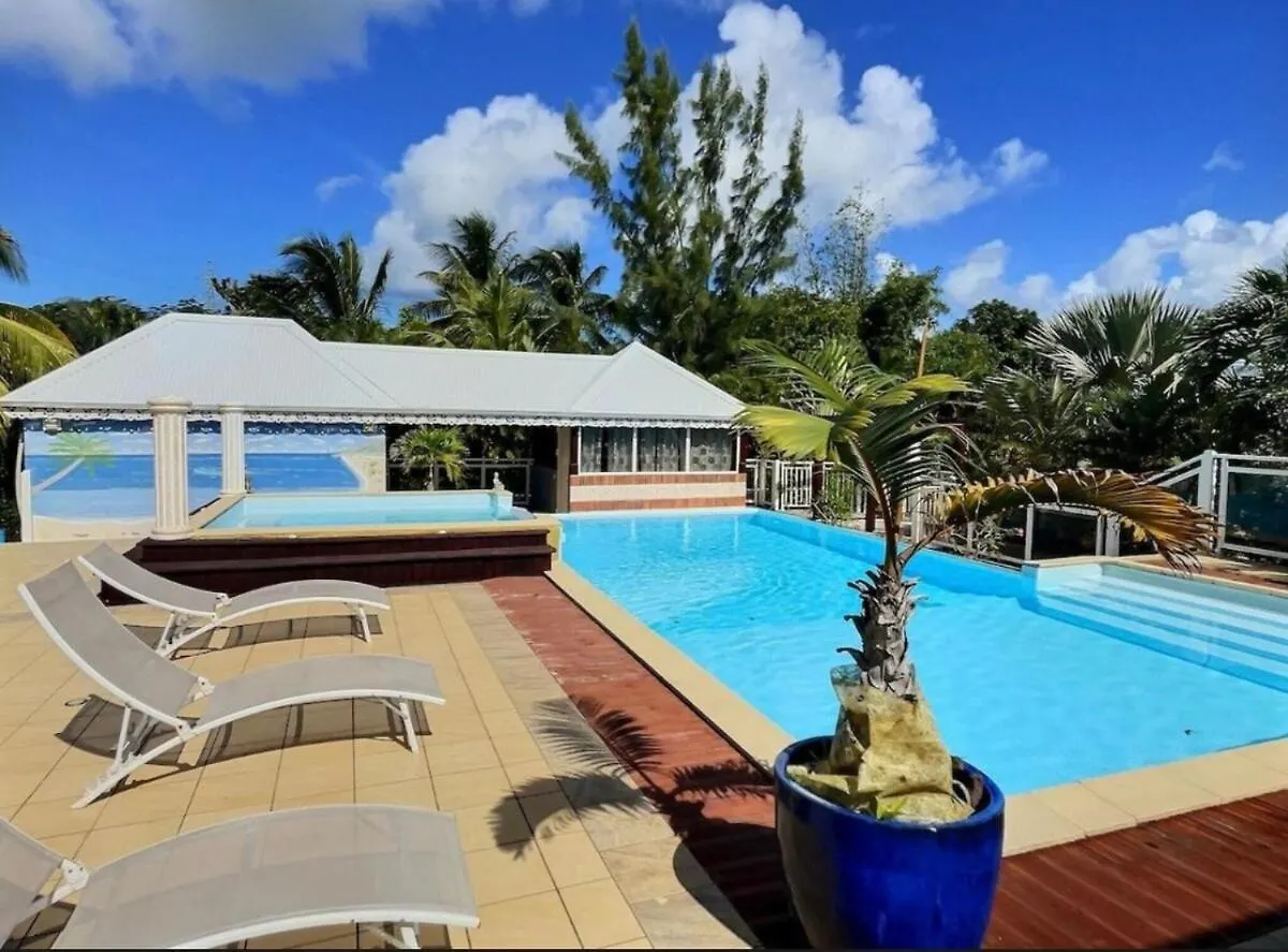 بيت للعطل Gite Hibiscus Piscine Partagee سانت فرانسوا